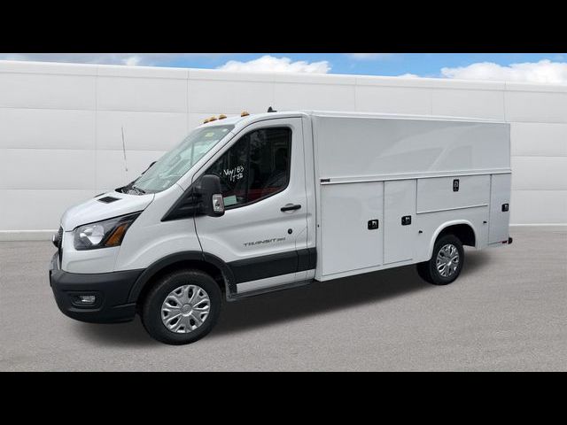 2025 Ford Transit Base