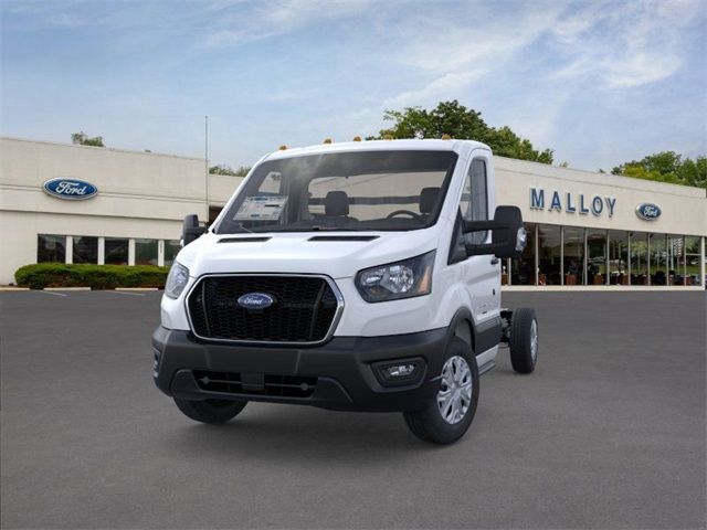 2025 Ford Transit Base