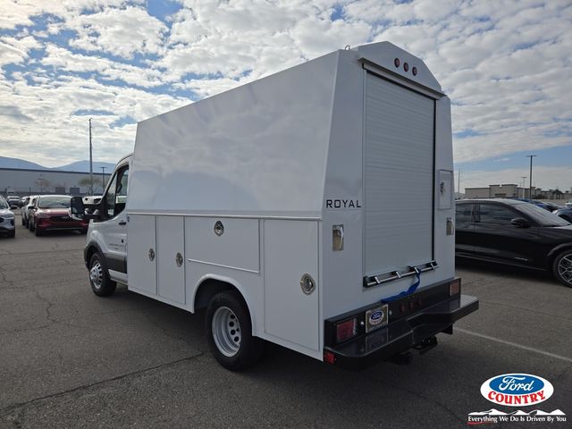 2025 Ford Transit Base