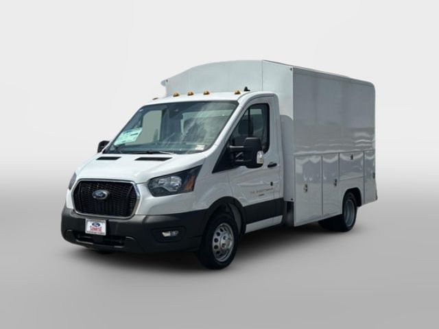 2025 Ford Transit Base