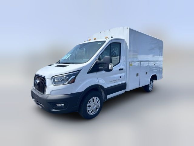 2025 Ford Transit Base