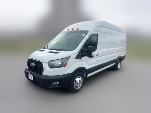 2025 Ford Transit Base
