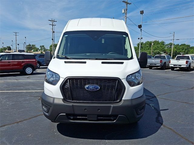 2025 Ford Transit Base