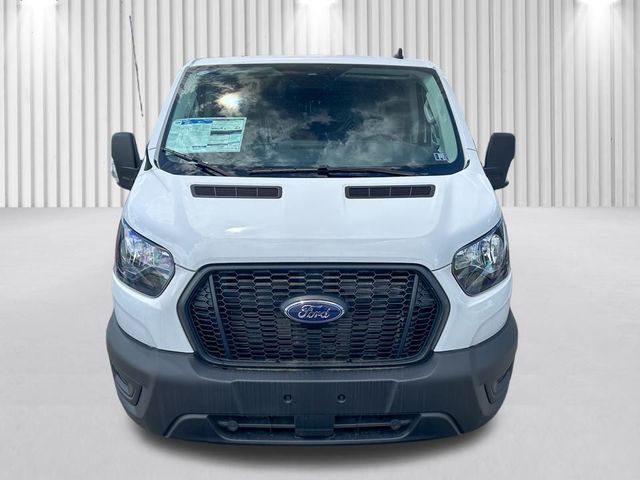 2025 Ford Transit Base