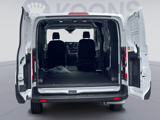 2025 Ford Transit Base