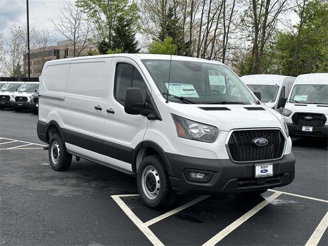 2025 Ford Transit Base