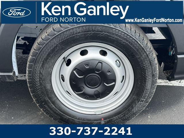 2025 Ford Transit Base