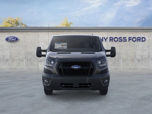 2025 Ford Transit Base