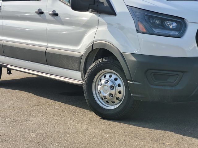 2025 Ford Transit Base