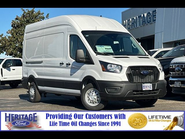 2025 Ford Transit Base