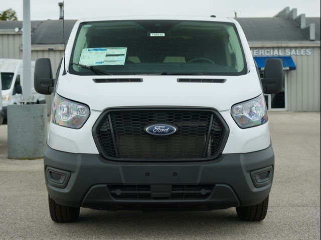 2025 Ford Transit Base