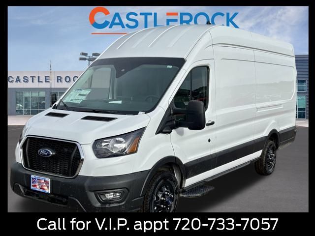 2025 Ford Transit Base