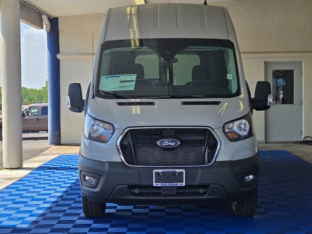 2025 Ford Transit Base