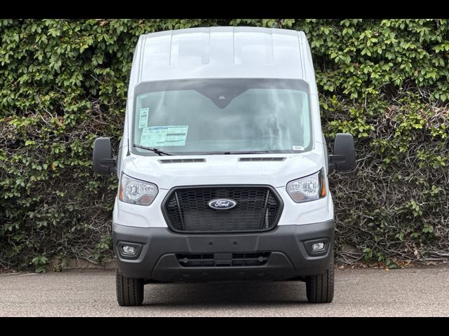 2025 Ford Transit Base