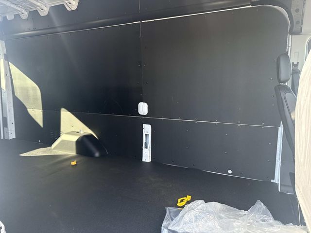 2025 Ford Transit Base