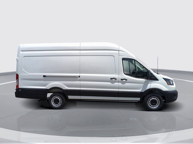 2025 Ford Transit Base