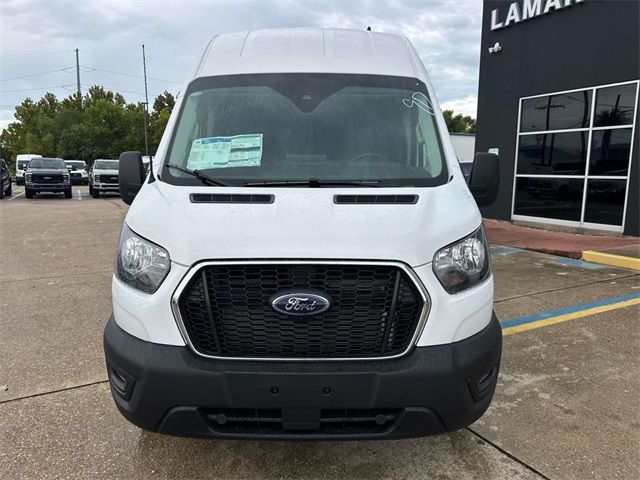 2025 Ford Transit Base