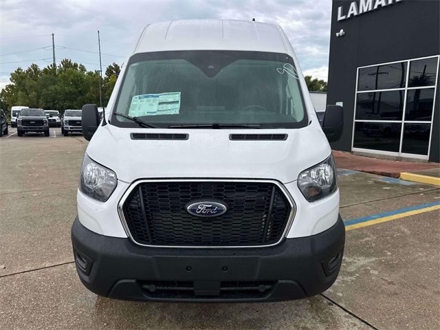 2025 Ford Transit Base