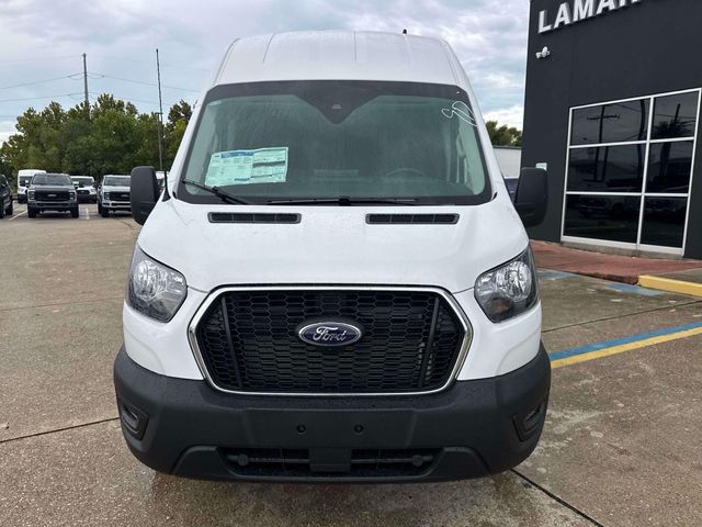 2025 Ford Transit Base