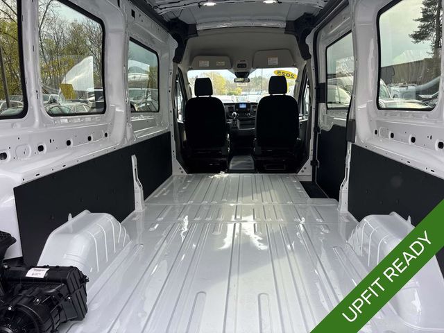 2025 Ford Transit Base