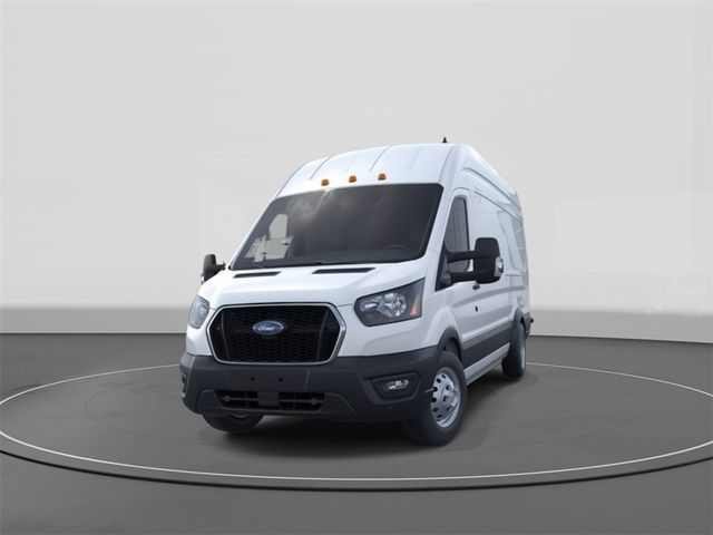 2025 Ford Transit Base