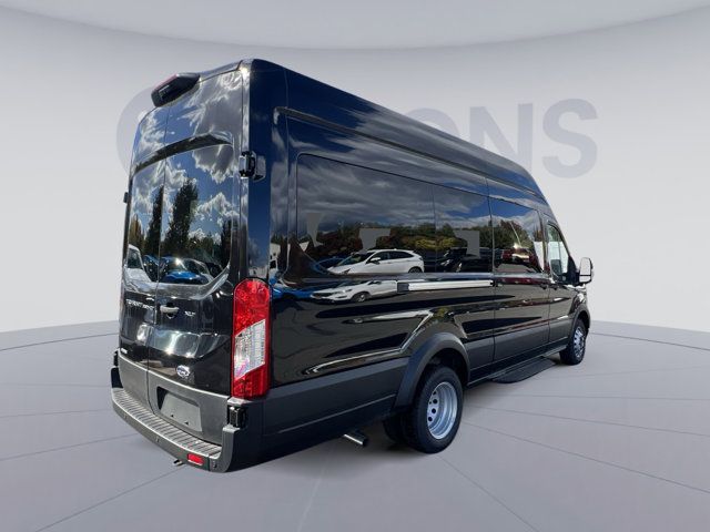 2025 Ford Transit XLT