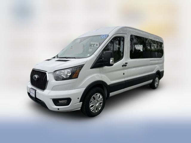 2025 Ford Transit XLT