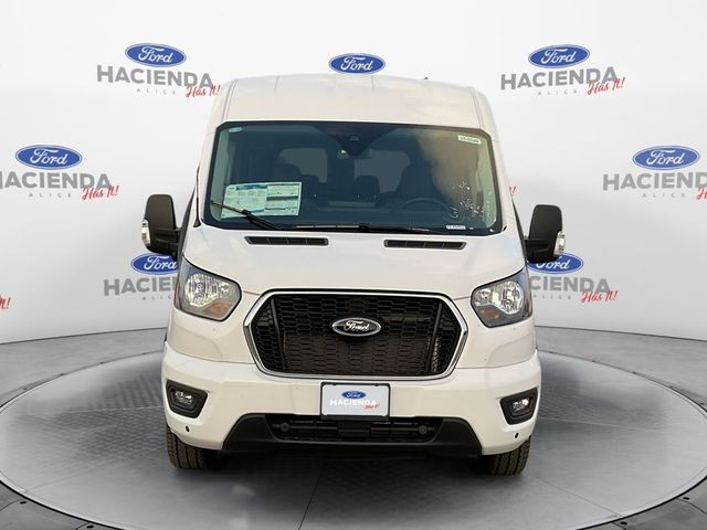 2025 Ford Transit XLT