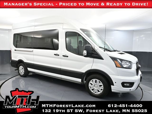 2025 Ford Transit XLT