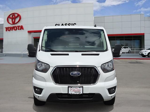 2025 Ford Transit XLT