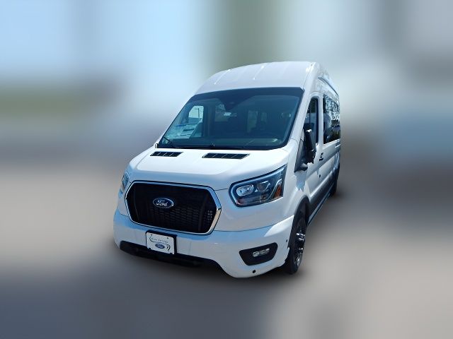 2025 Ford Transit XLT