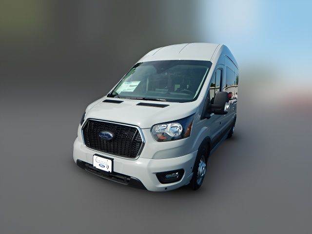 2025 Ford Transit XLT