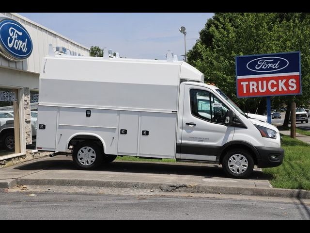 2025 Ford Transit Base