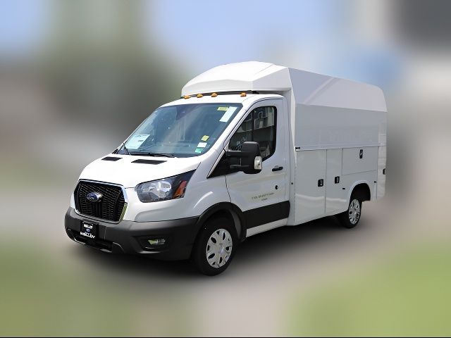 2025 Ford Transit Base