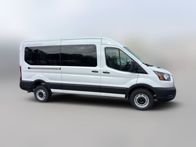 2025 Ford Transit Base