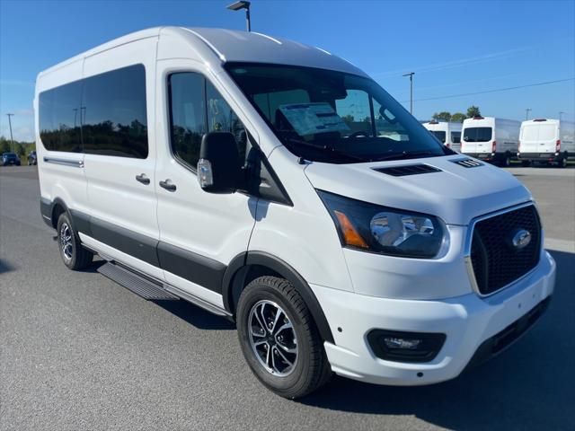 2025 Ford Transit XLT