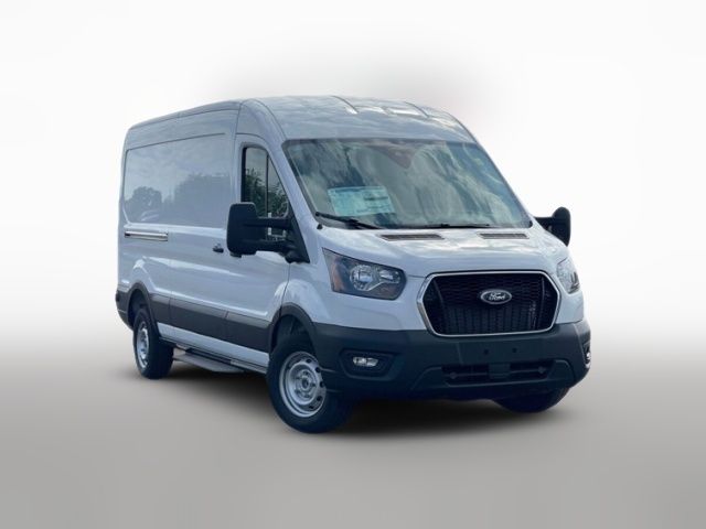 2025 Ford Transit Base
