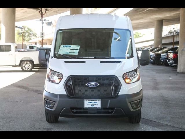 2025 Ford Transit Base