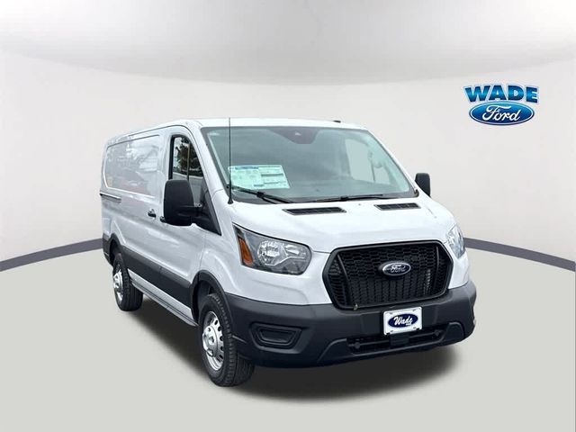 2025 Ford Transit Base