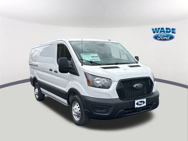 2025 Ford Transit Base
