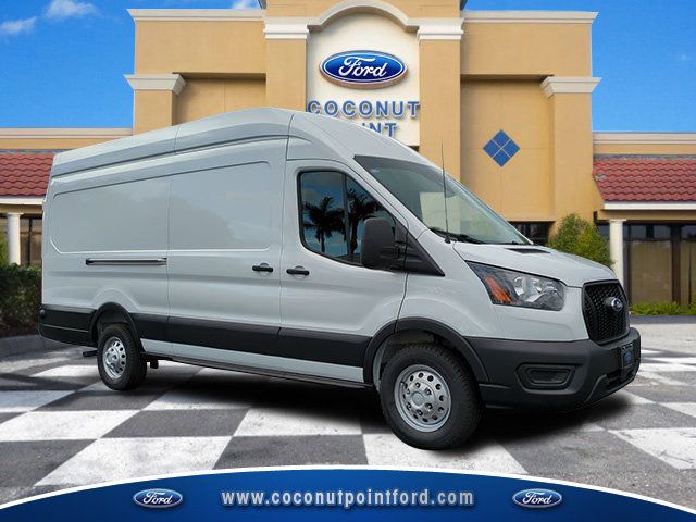 2025 Ford Transit Base