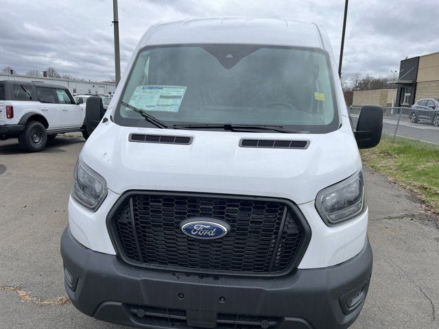 2025 Ford Transit Base