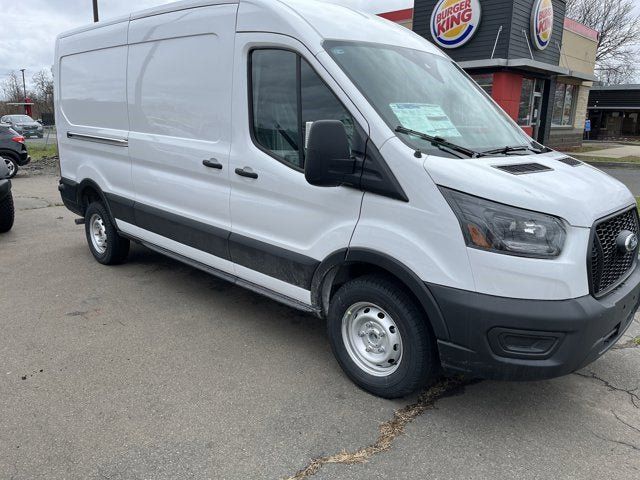 2025 Ford Transit Base