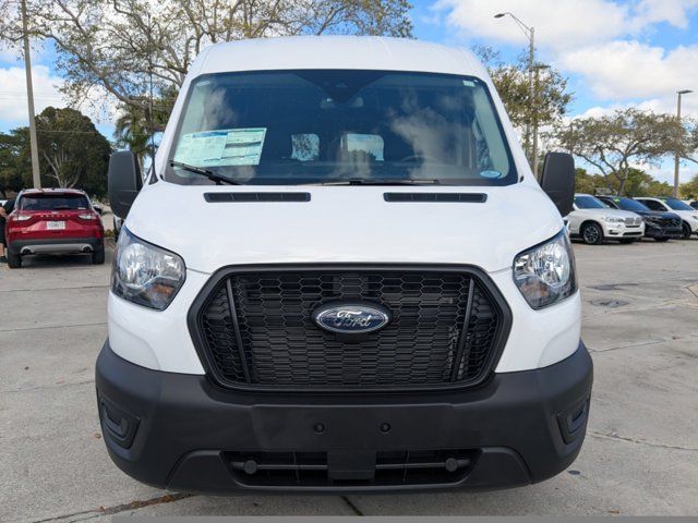 2025 Ford Transit Base