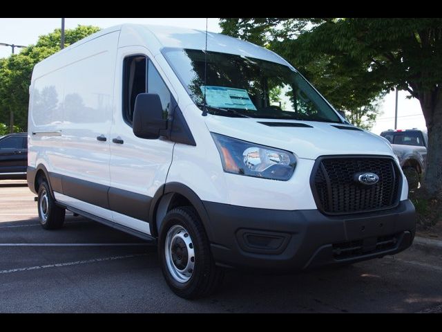 2025 Ford Transit Base