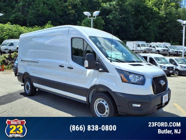 2025 Ford Transit Base