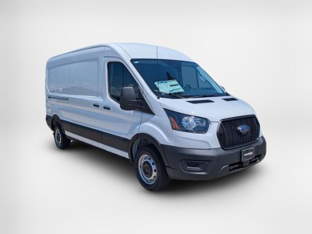 2025 Ford Transit Base
