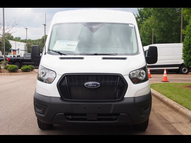 2025 Ford Transit Base