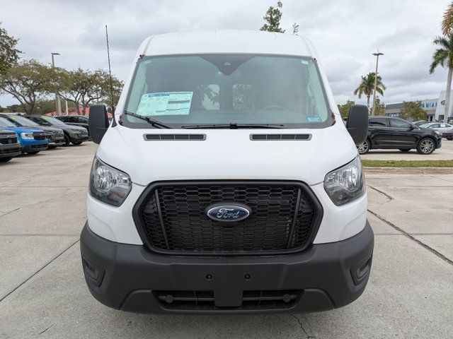 2025 Ford Transit Base