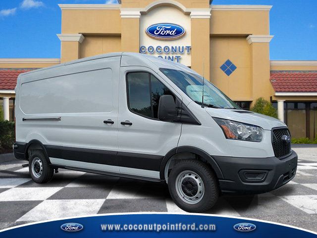2025 Ford Transit Base
